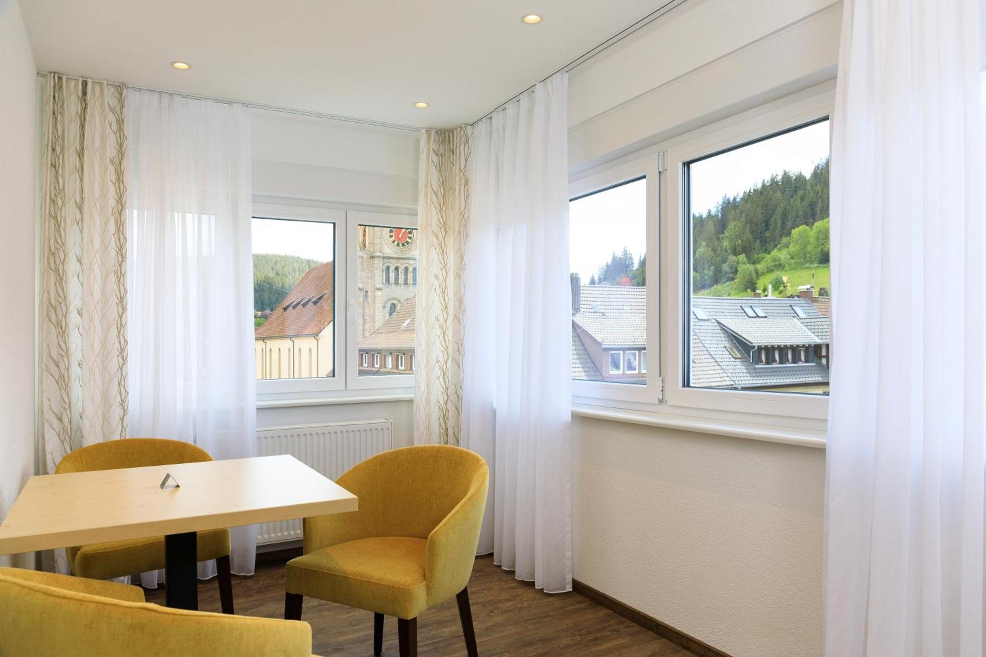 Gasthof Zum Ochsen Vöhrenbach Zewnętrze zdjęcie